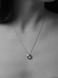 Lua Univers necklace