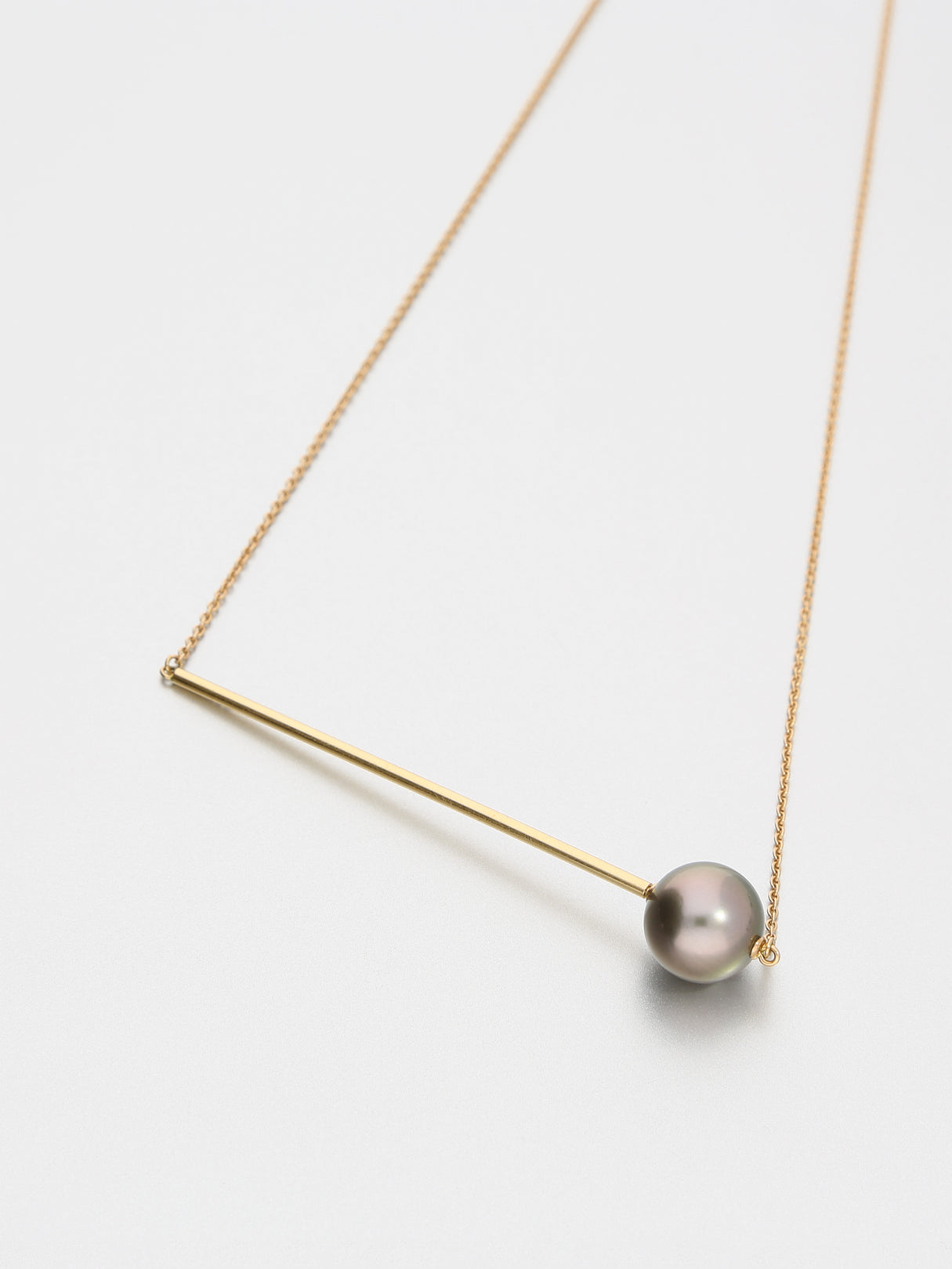 Abacus Pearl Necklace, Rose gold with dark Tahitian pearl 11mm